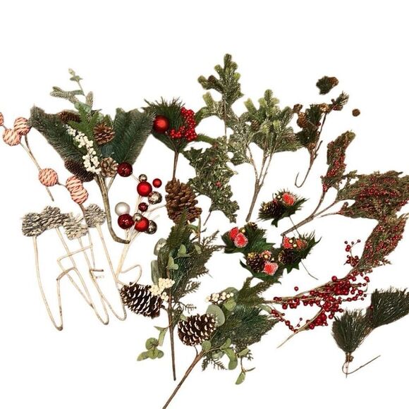 Lot of 20 Artificial Pine Cone Branches Holly Berries Ornaments Christmas Decor - Picture 10 of 11